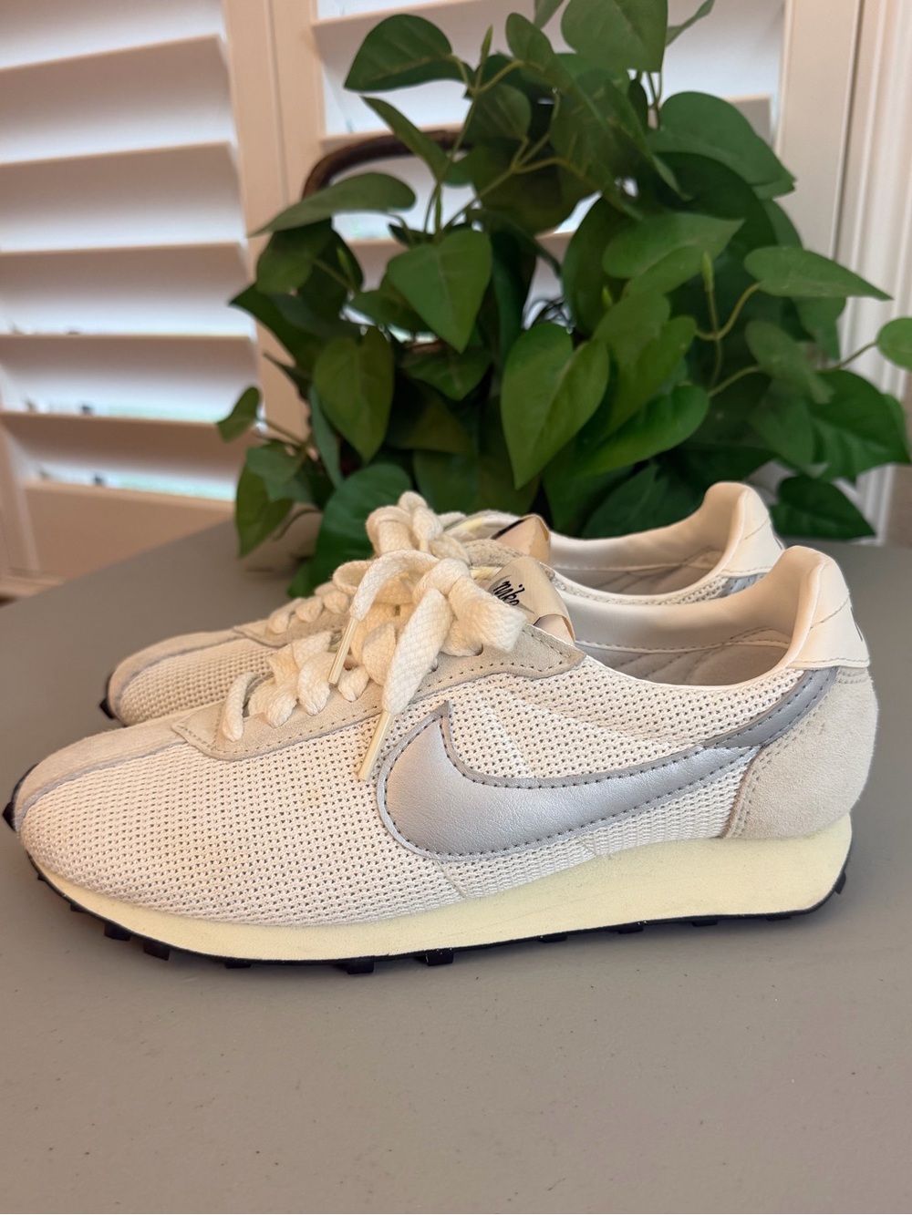 Nike Women’s WLD-1000 Sneakers – Size 8.5 – Worn Once – Excellent Condition